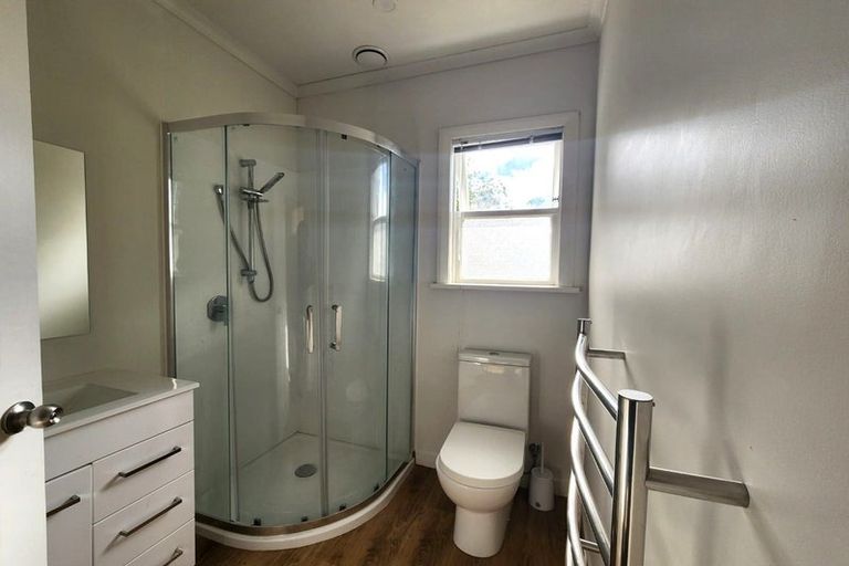 Photo of property in 554c Swanson Road, Ranui, Auckland, 0612