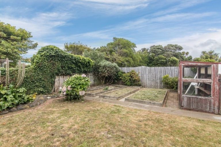 Photo of property in 59 Tirangi Road, Rongotai, Wellington, 6022