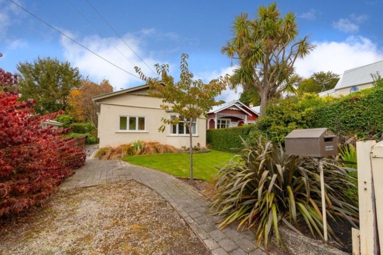 Photo of property in 60 Argyle Street, Mornington, Dunedin, 9011