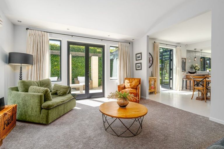 Photo of property in 39 Hinau Street, Fendalton, Christchurch, 8041