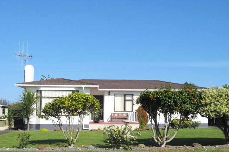 Photo of property in 3 Tawhero Street, Gonville, Whanganui, 4501