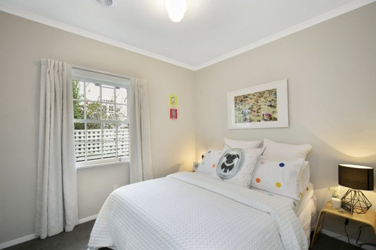 Photo of property in 20a Lancaster Street, Karori, Wellington, 6012