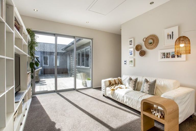 Photo of property in 143c Tuparekura Road, South Head, Helensville, 0874