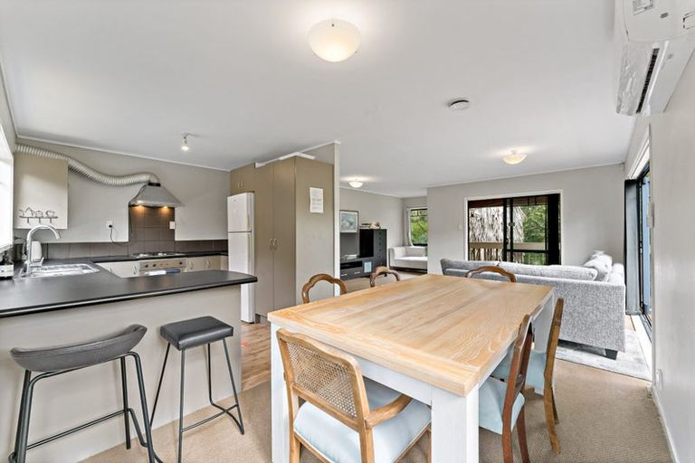 Photo of property in 41c Titirangi Road, New Lynn, Auckland, 0600