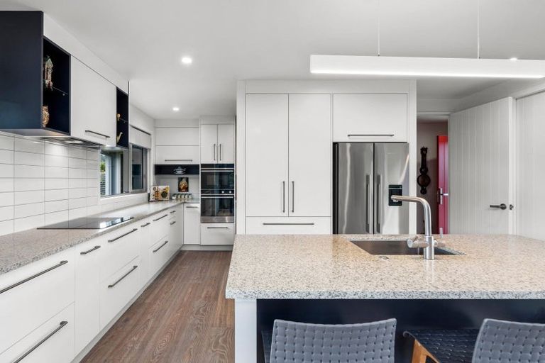 Photo of property in 188 Lisland Drive, Kinloch, Taupo, 3377