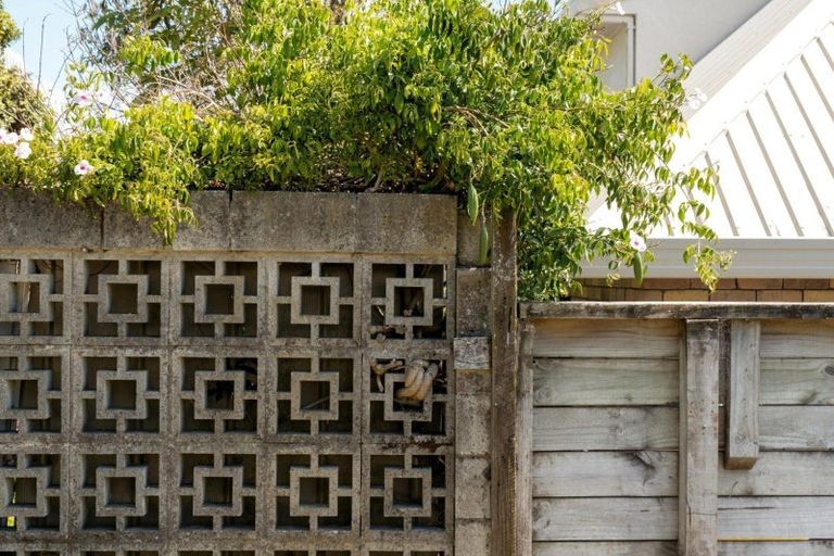 Photo of property in 84a Percy Road, Papamoa Beach, Papamoa, 3118