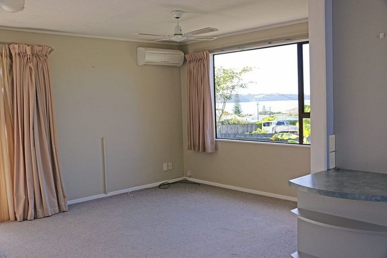 Photo of property in 2 Dalton Road, Snells Beach, 0920