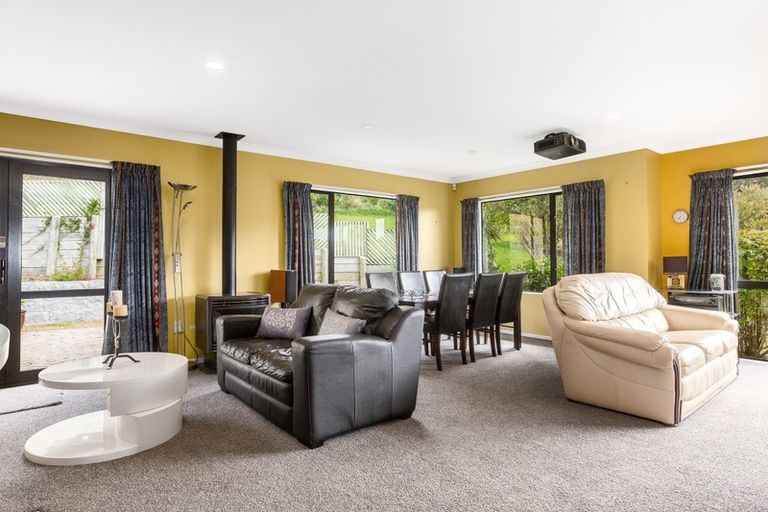 Photo of property in 5 Gybe Place, Whitby, Porirua, 5024
