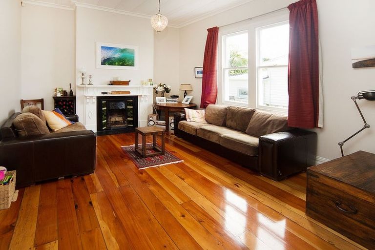 Photo of property in 7 Tutanekai Street, Grey Lynn, Auckland, 1021