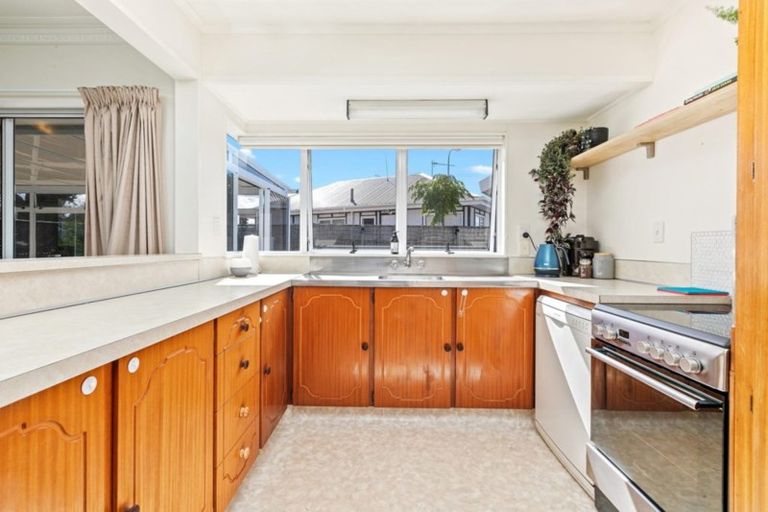 Photo of property in 76b Bellevue Road, Brookfield, Tauranga, 3110