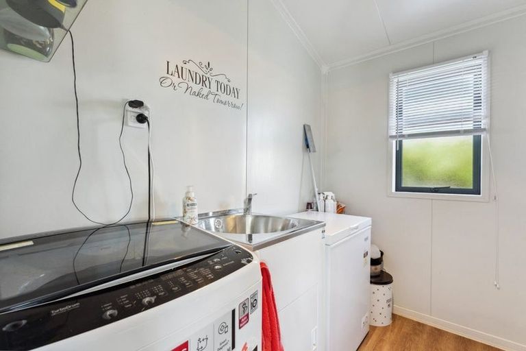 Photo of property in 68 Grey Street, Woodville, 4920