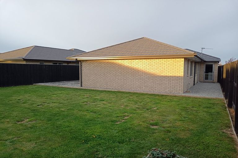 Photo of property in 6 Hannington Way, Rolleston, 7615