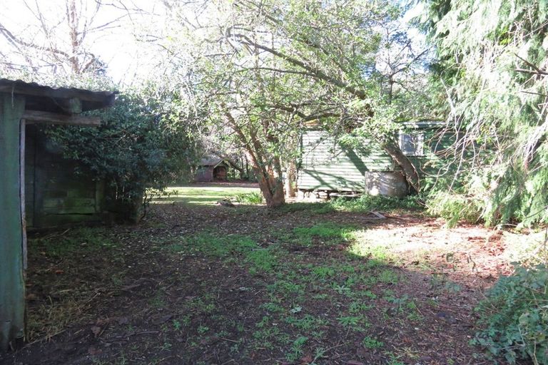 Photo of property in 25 Heatherlea Road East, Levin, 5571