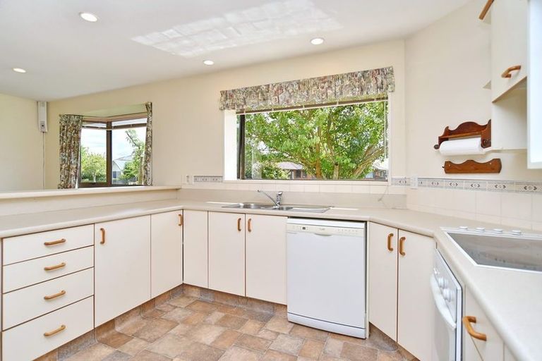 Photo of property in 55 Fairweather Crescent, Kaiapoi, 7630