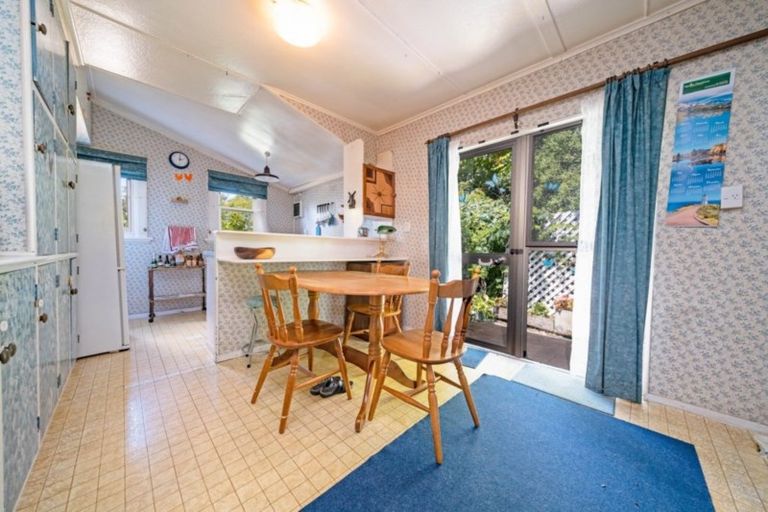 Photo of property in 29 Pipiroa Road, Ngatea, 3503