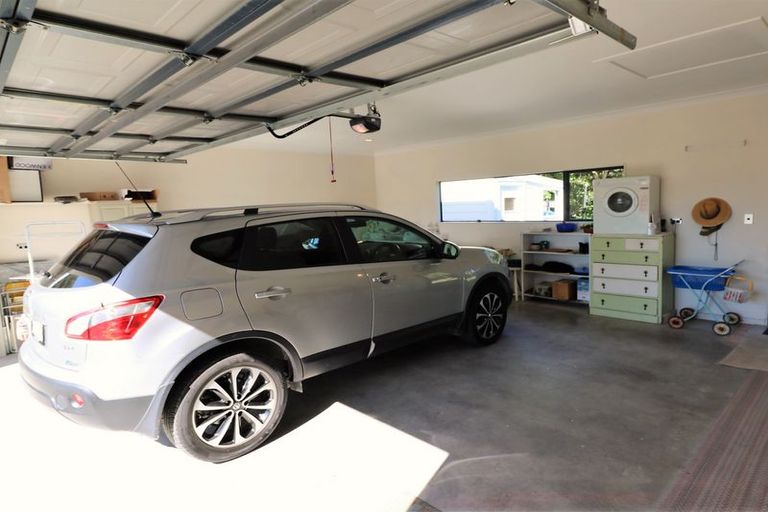 Photo of property in 57 Frederick Street, Carterton, 5713