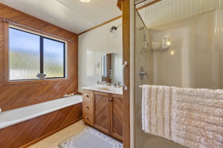 Photo of property in 8 Allen Road, Green Island, Dunedin, 9018