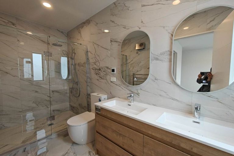 Photo of property in 1 Green Bamboo Road, Hobsonville, Auckland, 0616