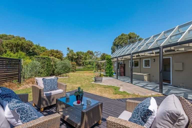 Photo of property in 12 Innerwell Lane, Ashhurst, Palmerston North, 4470