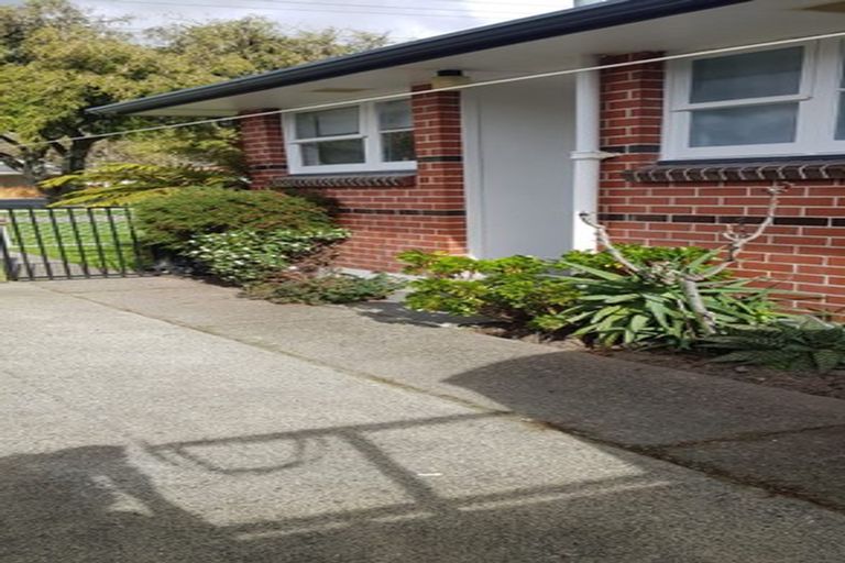 Photo of property in 1/1133 Fergusson Drive, Clouston Park, Upper Hutt, 5018