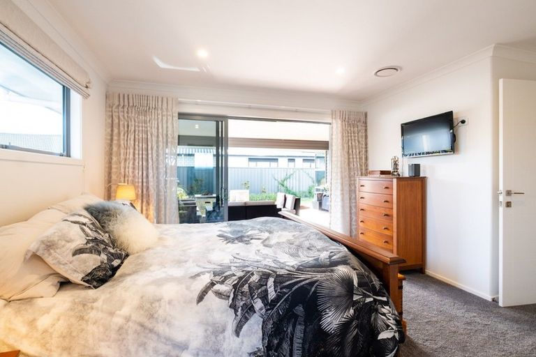 Photo of property in 11 Benmore Place, Poraiti, Napier, 4112