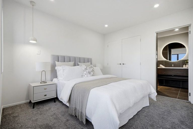 Photo of property in 39 Scott Road, Hobsonville, Auckland, 0616