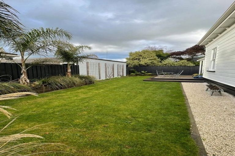 Photo of property in 239 Ruahine Street, Roslyn, Palmerston North, 4414