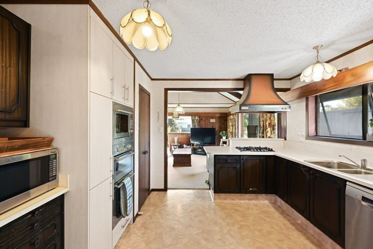 Photo of property in 16 Wilfred Street, St Andrews, Hamilton, 3200