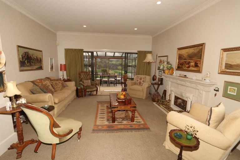 Photo of property in 103 Oak Grove, Ashburton, 7700