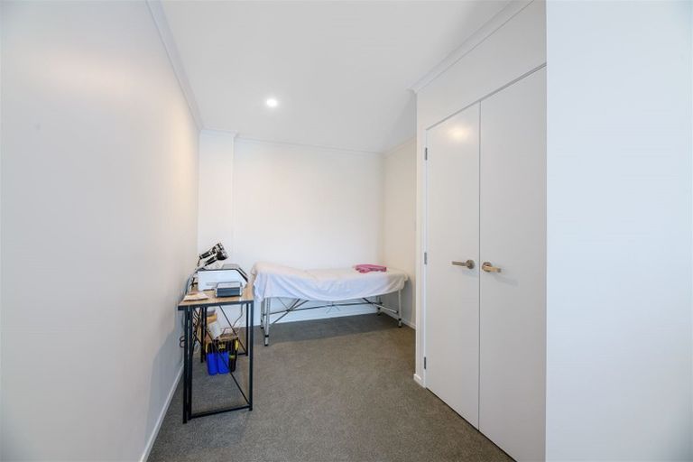 Photo of property in 38 Pennant Street, Long Bay, Auckland, 0630