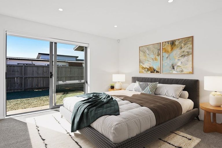 Photo of property in 5 Seafoam Road, Rosehill, Papakura, 2113