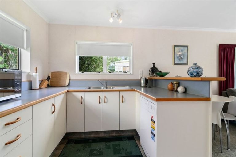 Photo of property in 6a Corilin Place, Mangakakahi, Rotorua, 3015