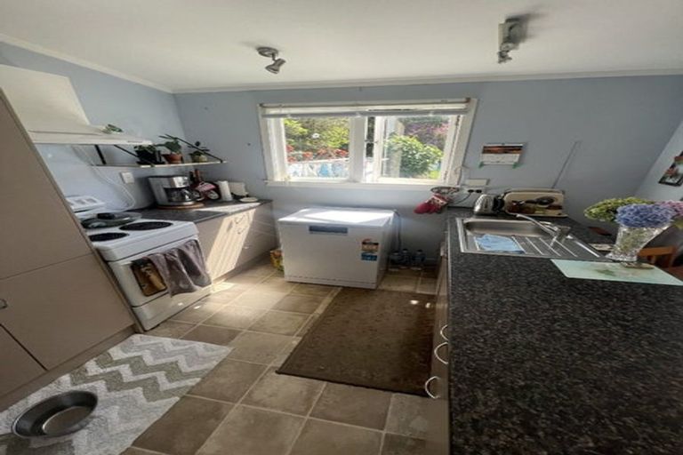 Photo of property in 1106 State Highway 1, Manakau, Levin, 5573