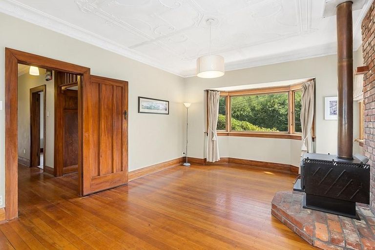 Photo of property in 43 Glenpark Avenue, Mornington, Dunedin, 9011