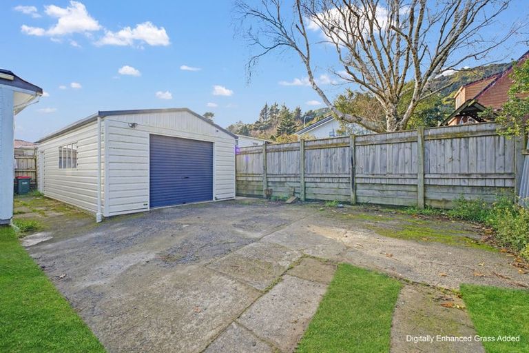 Photo of property in 42 Parenga Street, Wainuiomata, Lower Hutt, 5014