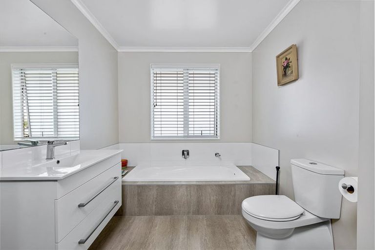 Photo of property in 27 Northwood Close, Warkworth, 0910