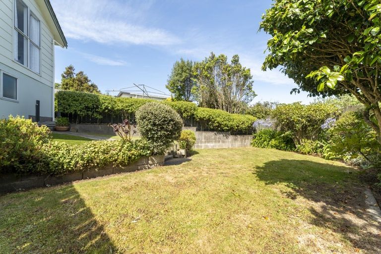 Photo of property in 65 Cunliffe Street, Churton Park, Wellington, 6037