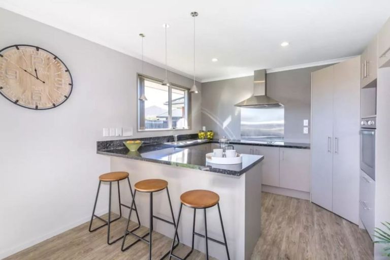 Photo of property in 71 Overbury Crescent, Rolleston, 7614