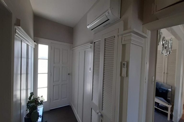 Photo of property in 209 Centaurus Road, Saint Martins, Christchurch, 8022