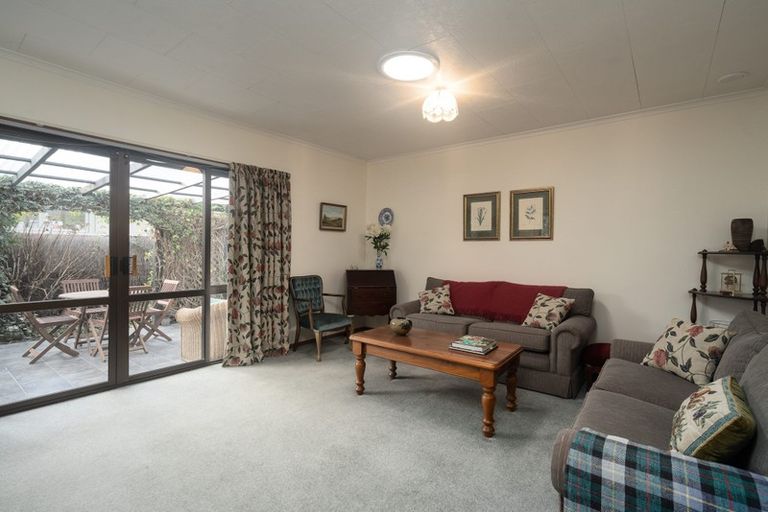 Photo of property in 154 West Belt, Rangiora, 7400