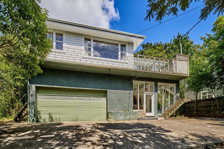 Photo of property in 15a Dunns Street, Silverstream, Upper Hutt, 5019