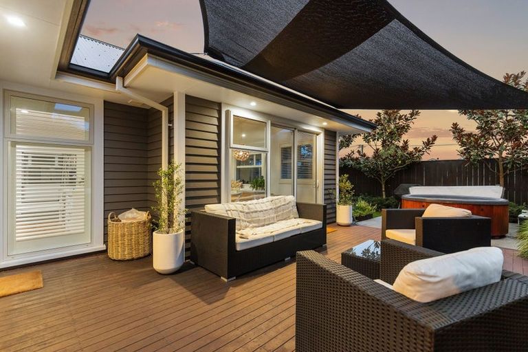 Photo of property in 95 Office Road, Merivale, Christchurch, 8014