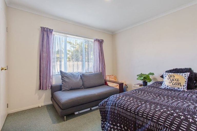 Photo of property in 2b Hastie Avenue, Mangere Bridge, Auckland, 2022
