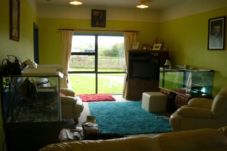 Photo of property in 10 Massey Street, Waimate, 7924