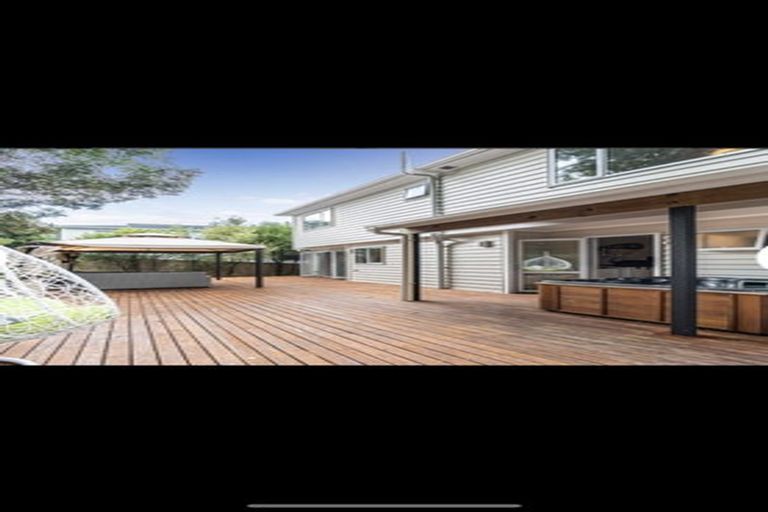 Photo of property in 13 Merwood Lane, Devonport, Auckland, 0624