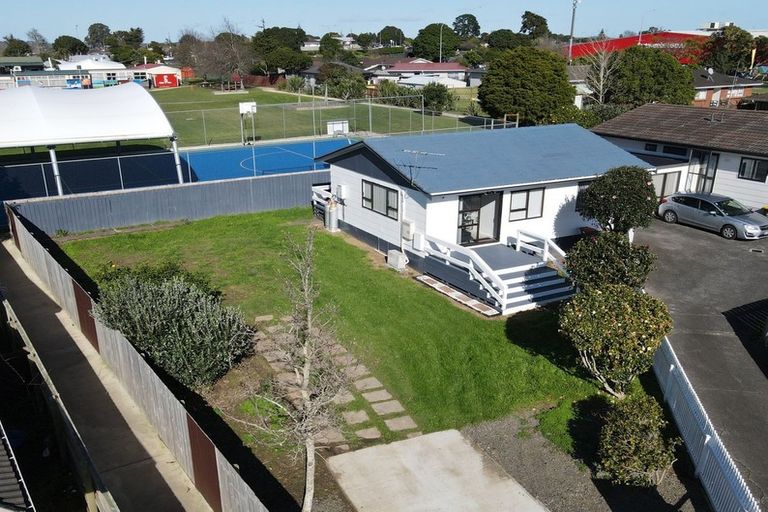 Photo of property in 1/26 Tamworth Close, Manurewa, Auckland, 2102