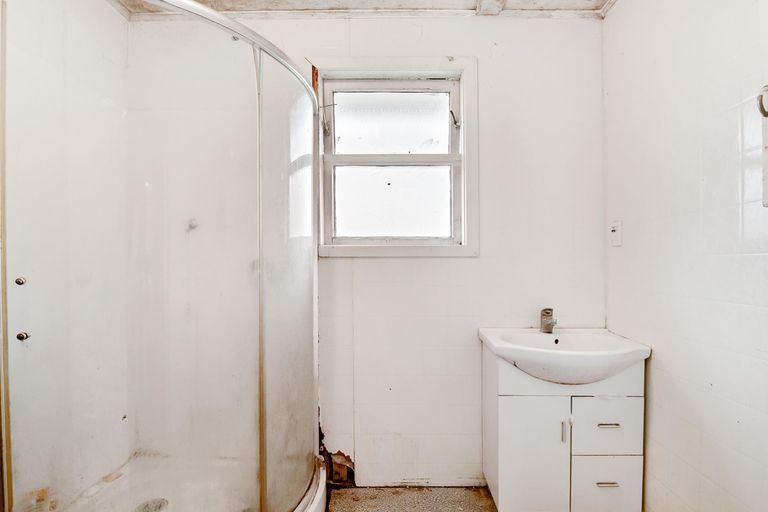 Photo of property in 44 Fisher Crescent, Otara, Auckland, 2023