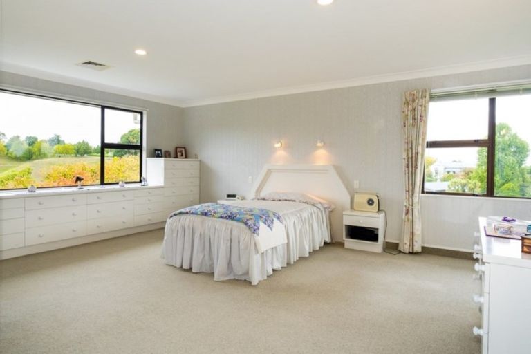 Photo of property in 57 Puflett Road, Havelock North, 4130