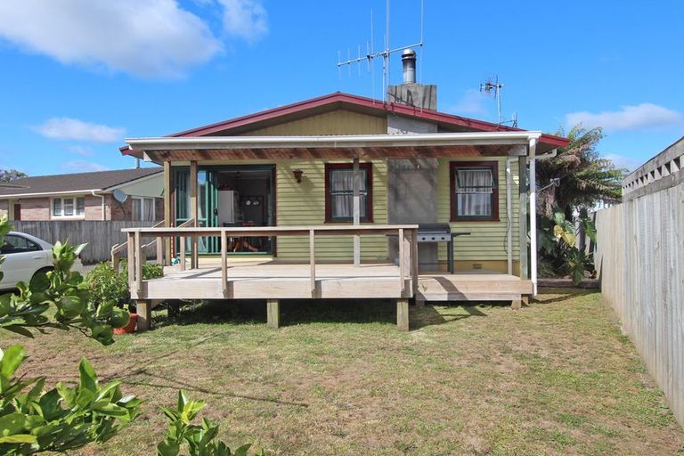 Photo of property in 11 Meadow Park Crescent, Tikipunga, Whangarei, 0112