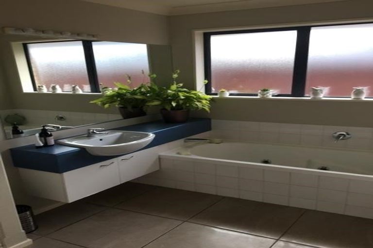 Photo of property in 14a Wilmington Place, Shirley, Christchurch, 8061